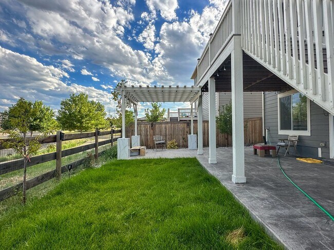 Building Photo - This is what a dream home looks like!