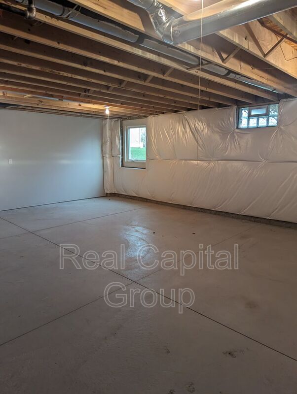 Building Photo - 753 Seneca Creek Rd