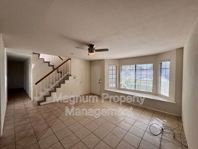 Building Photo - 29813 Park City Ave