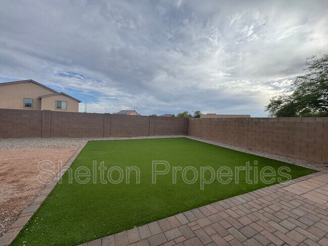 Building Photo - 25179 W Maldonado Dr