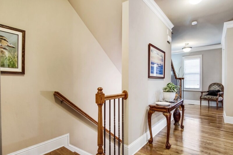 Building Photo - 5145 Monitor Ln