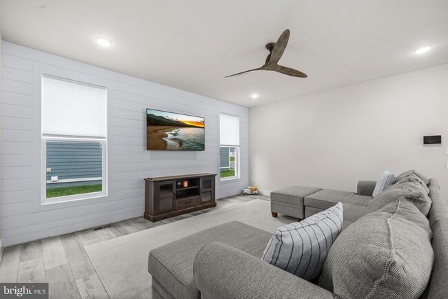 Building Photo - 1814 River Heritage Blvd