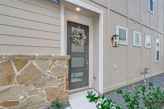 Building Photo - 3121 Cloud Forest Ln