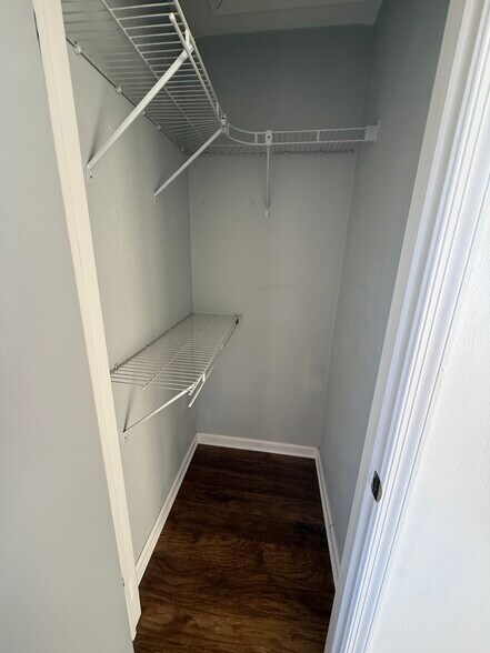 Primary Closet - 9510 18th Bay St