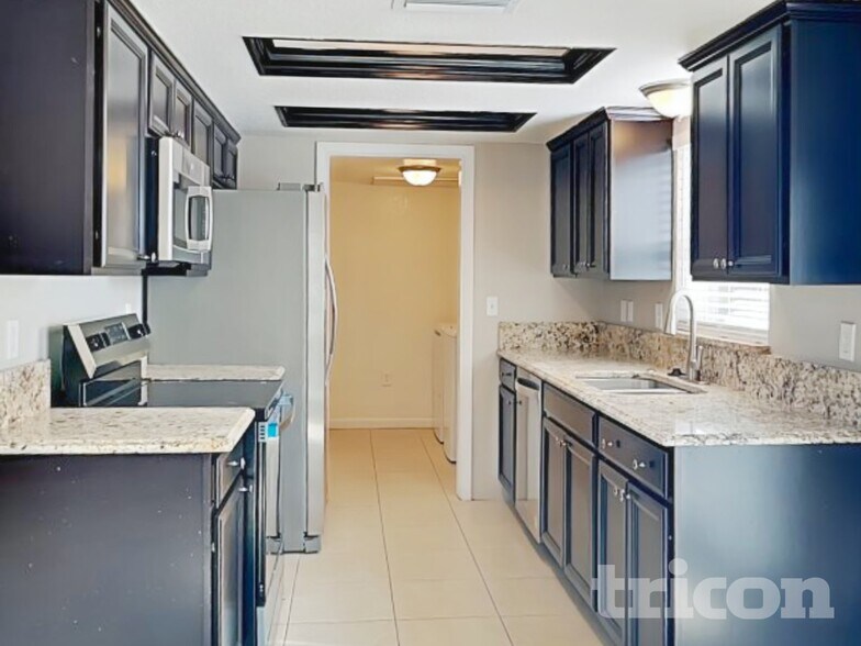 Building Photo - 27051 Curitiba Dr