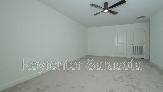 Building Photo - 4873 Seafoam Trl