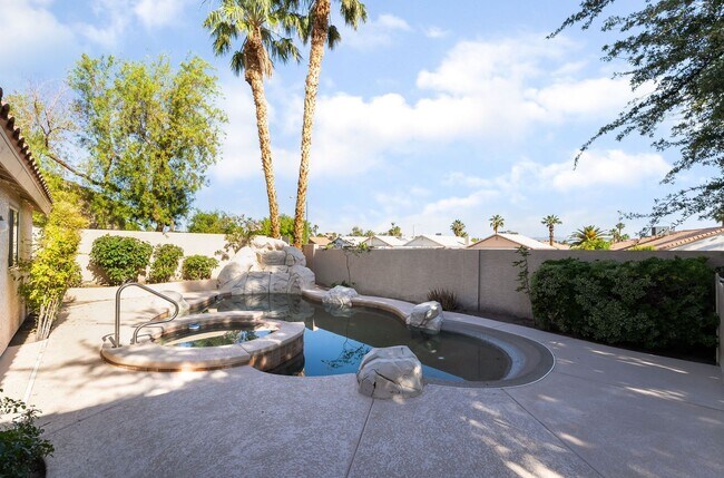 Building Photo - Backyard Entertainment At Its Best