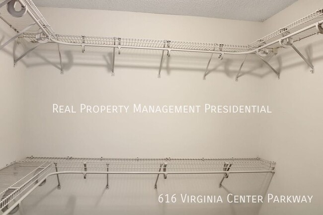 Building Photo - 616 Virginia Center Pkwy