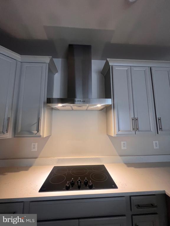 Building Photo - 44625 Wolfhound Sq