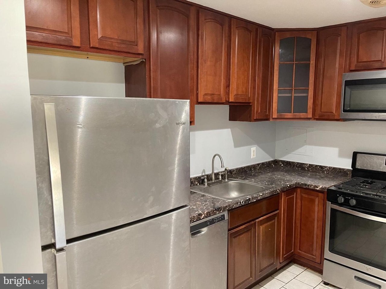 Building Photo - 5106 F St SE