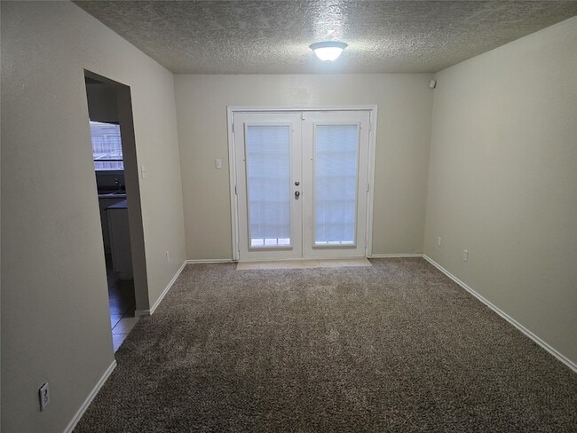 Building Photo - 19602 Cotton Creek Dr