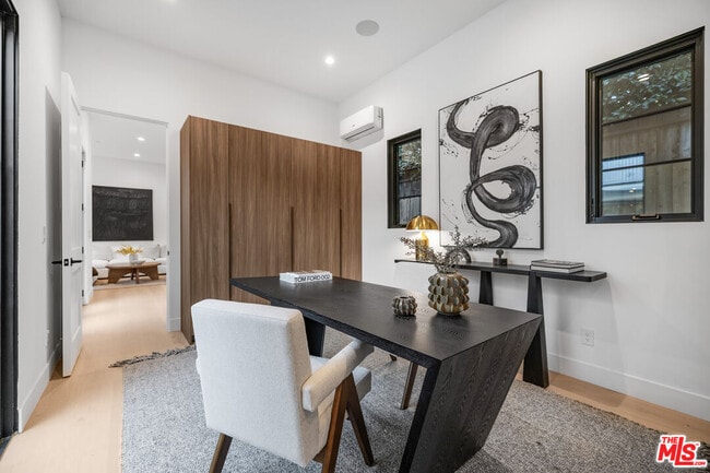 Building Photo - 4256 Camellia Ave