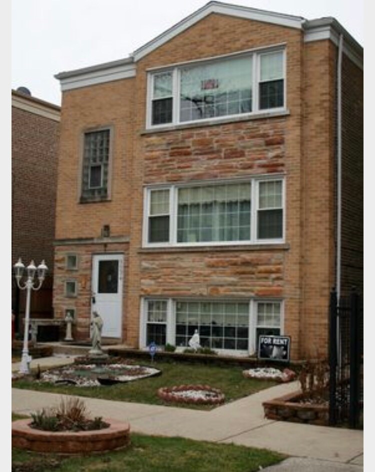 Building Photo - 5534 N Campbell Ave