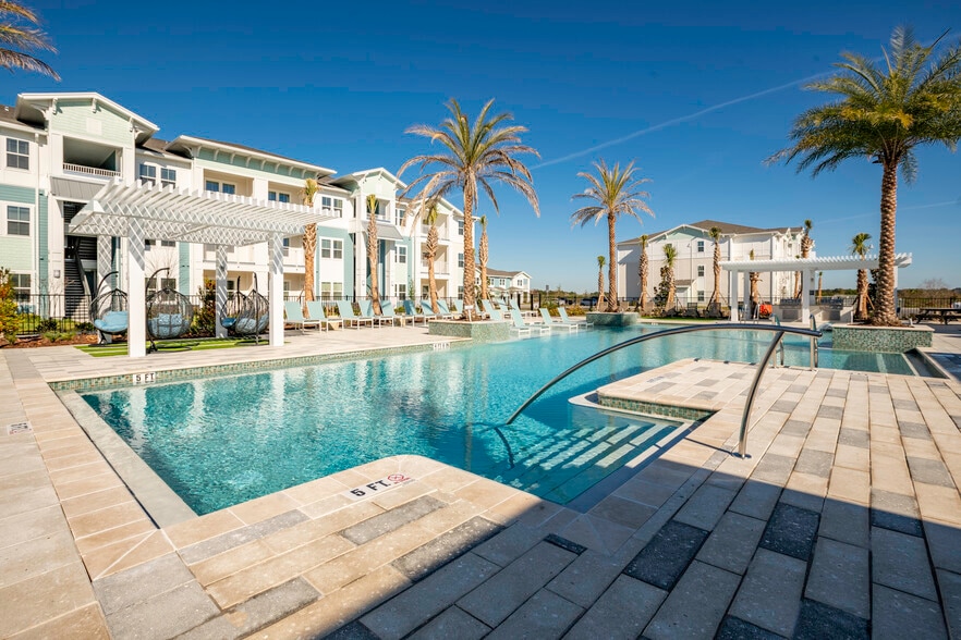 Building Photo - Serenity at Lake Wales