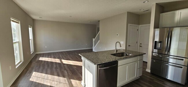 Building Photo - 125 Lenell Lp