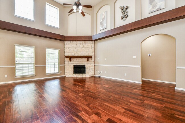Building Photo - 26011 Pebble Terrane Ln