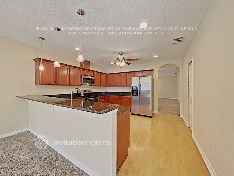 Building Photo - 6160 Kiteridge Dr