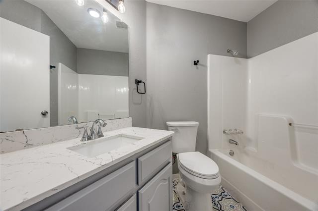 Building Photo - 4817 Hara Ln