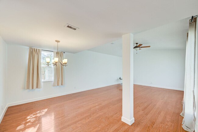 Building Photo - Welcome to this stunning 3-bedroom, 2-bath, single-story home that has been completely renovated ...