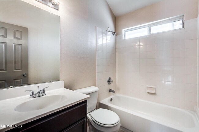 Building Photo - 5448 Colin Powell Ave