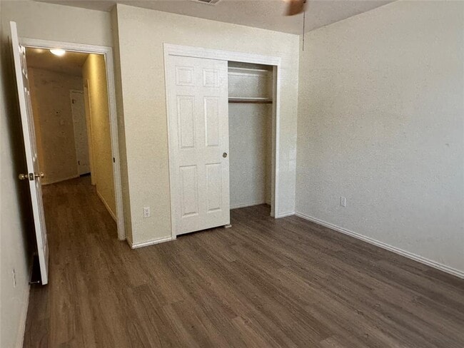 Building Photo - 1107 Bohica Way