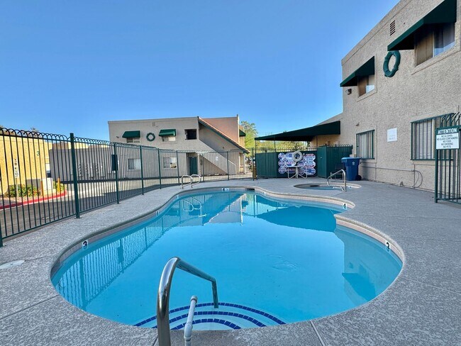 Building Photo - Condo with Garage Attached for rent!