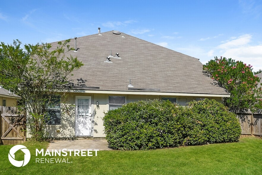 Building Photo - 19830 Bettencourt Ln