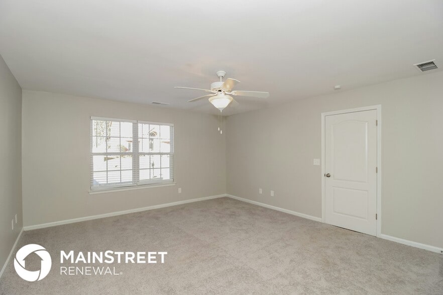 Building Photo - 5010 Landover Way