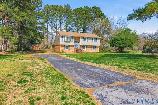 Building Photo - 2300 Burgage Ln