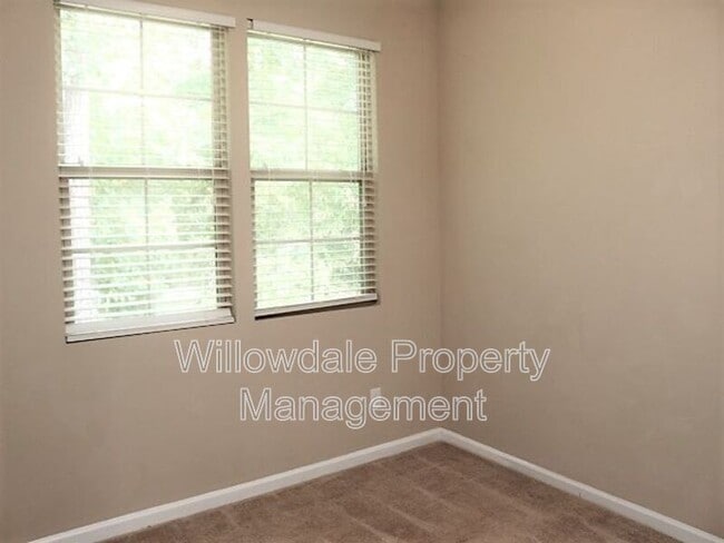 Building Photo - 702 Wickham Ridge Rd