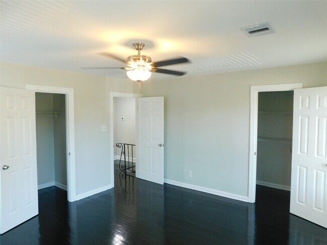 Building Photo - 3332 Blodgett St