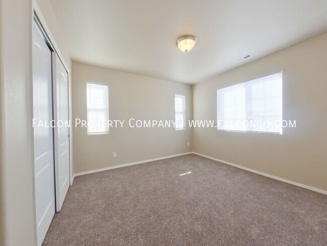 Building Photo - 6603 Thistlewood St