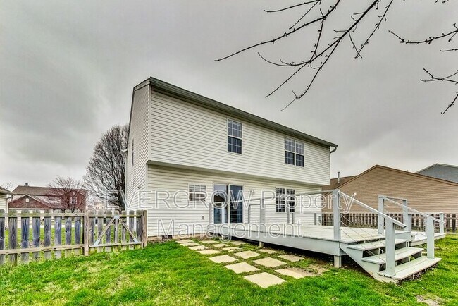 Building Photo - 1115 Spend a Buck Ct