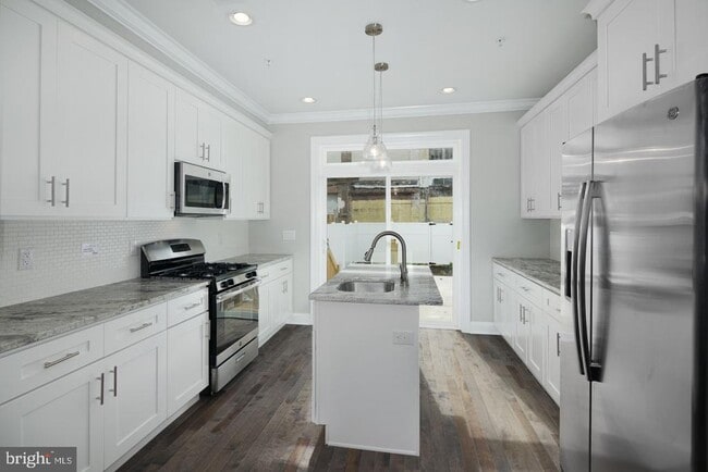 Building Photo - 220 Cecil B. Moore Ave