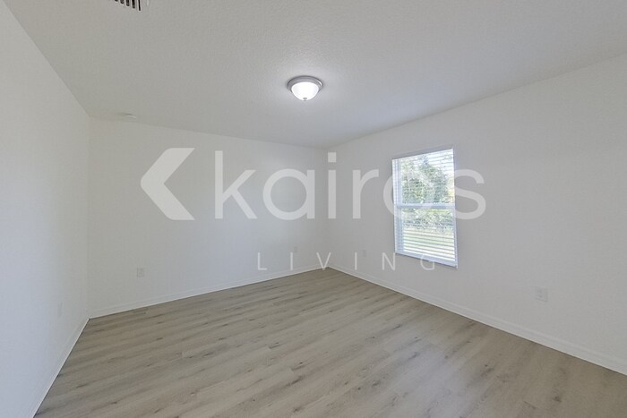 Building Photo - 8045 99th Ave