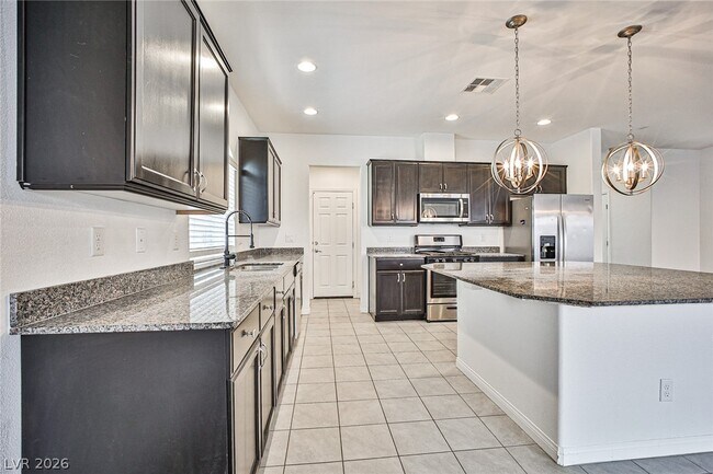 Building Photo - 7035 Jasper Hill Way
