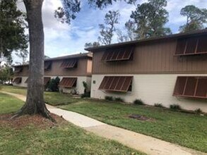 Building Photo - 170 Palmetto Woods Ct