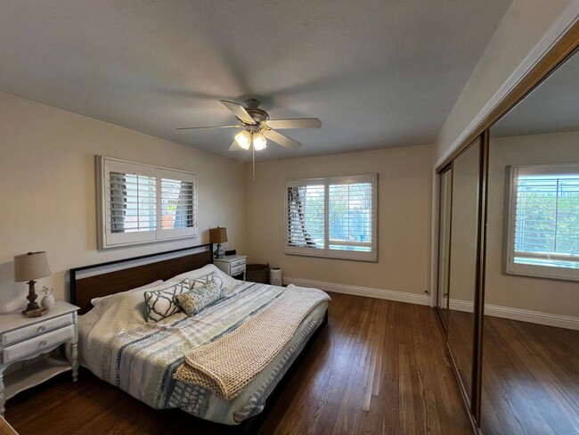 Building Photo - 4 Bedroom 2 Bath House for Rent In Whittier