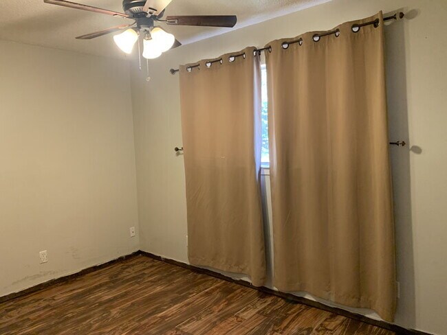 Building Photo - 3 bedroom 2 bathroom home near Sly Park Lake for rent!