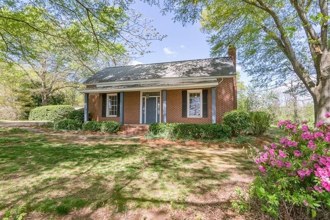 Building Photo - 1593 Archer Grove School Rd