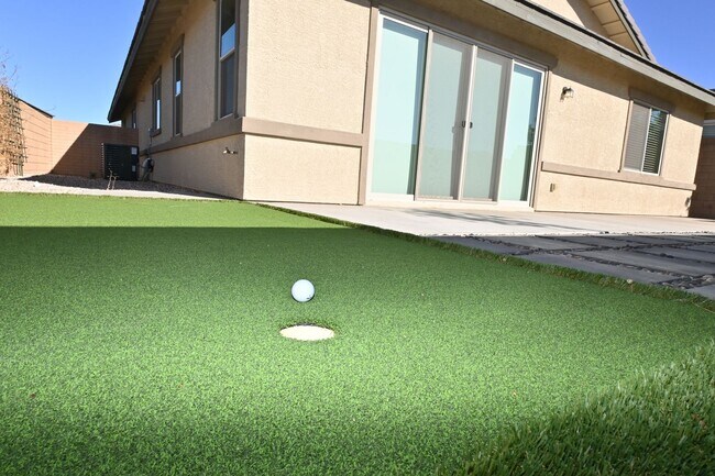 Building Photo - 340 Cadence Vista Dr