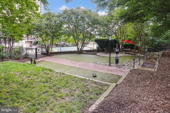 Building Photo - 5500 Holmes Run Pkwy