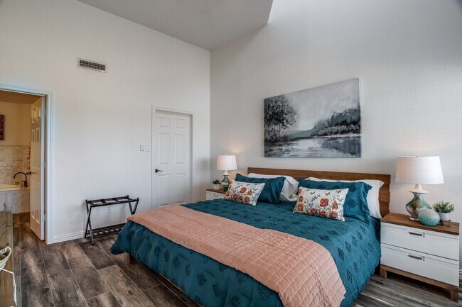 Building Photo - 3308 Parliament Cove