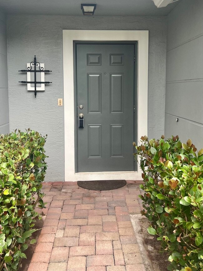 Building Photo - 2552 Marshfield Ct