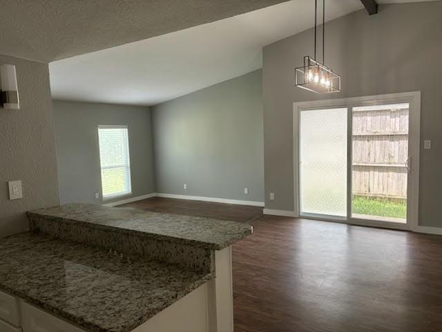 Building Photo - 3014 Tres Logos Ln