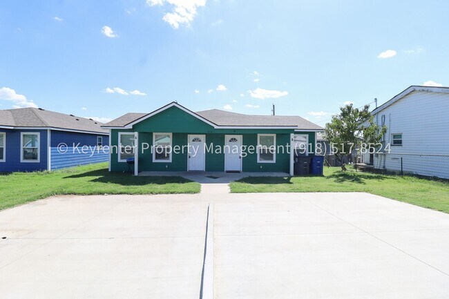 Building Photo - 4124 W 56th Pl