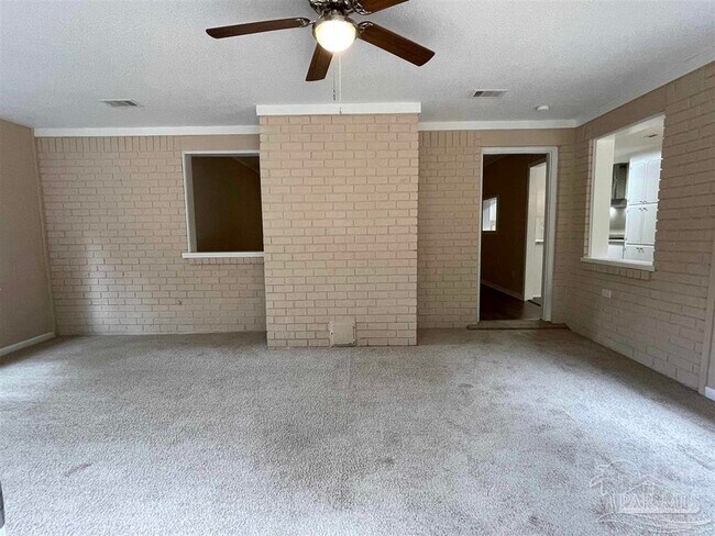 Building Photo - 5745 Leesway Blvd
