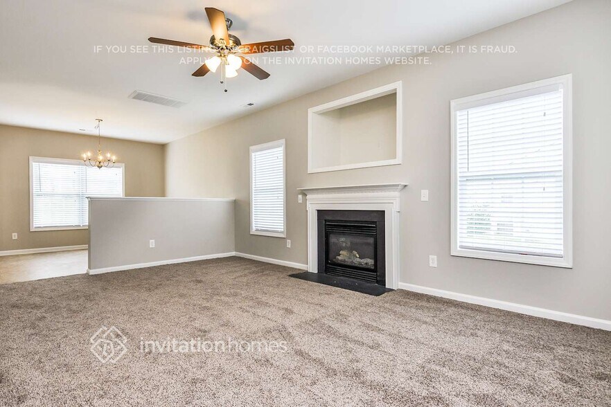 Building Photo - 1216 Heritage Manor Dr