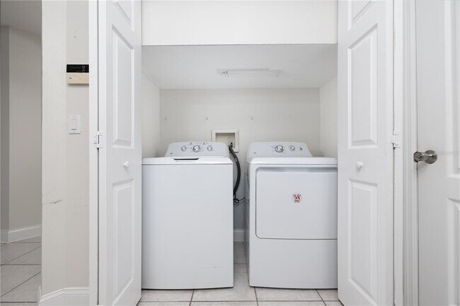 Building Photo - 3074 Ocean Shore Blvd