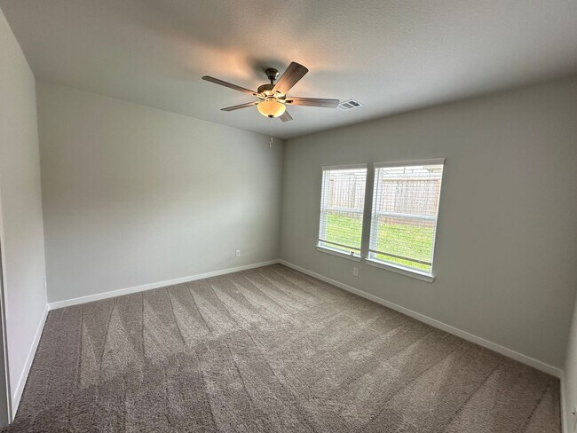 Building Photo - Brand New Modern 3-Bedroom Home with Upgra...